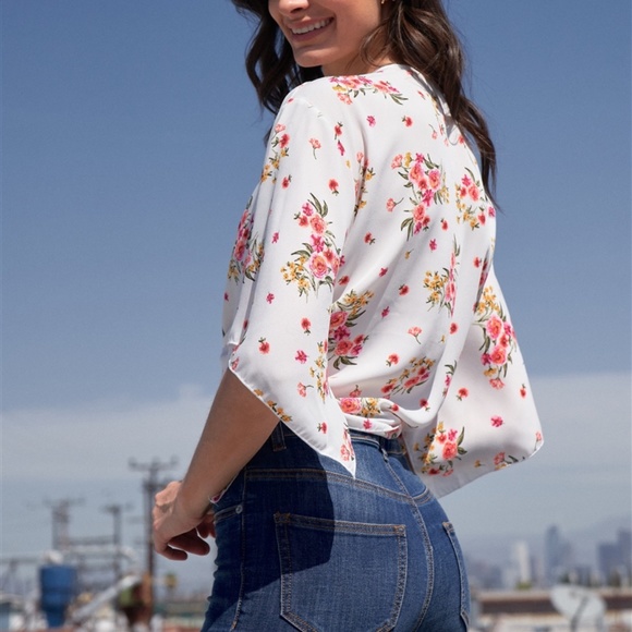 White Floral Boho style tie front top - Picture 2 of 6